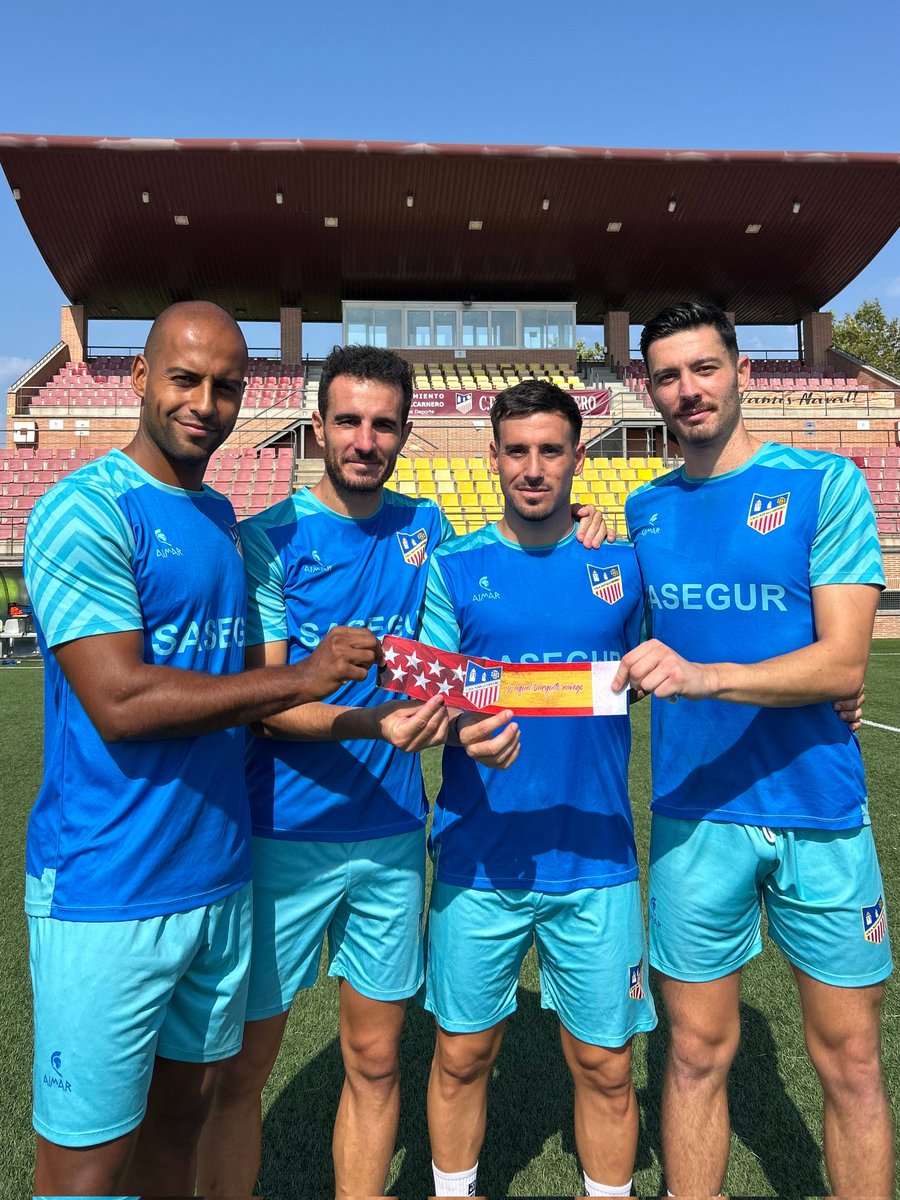 𝐂𝐀𝐏𝐈𝐓𝐀𝐍𝐄𝐒 🫡©️

Richi Souza, Cruz, Juanmi y Altube son los elegidos para llevar el brazalete esta temporada 👏🏻

#AlNavalYoLeAmo ⛵