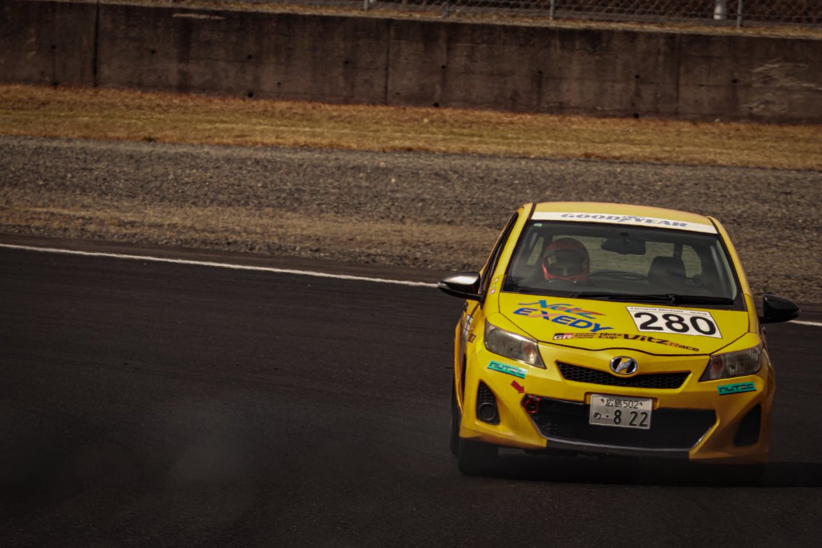 Bannm_44's tweet photo. 富士チャンピオンレース
FCR-VITZ クラス
タイスケ
予選 11:20〜
決勝 15:35〜
初めての富士で練習走行1時間しか無い中濃い練習ができたのでその成果を出せるよう頑張ります!
ライブ配信はURLからぜひ!
https://t.co/CsW3ySISKC
応援よろしくお願い致します!
#GarageN
#1UPRacing
#FCRVITZ https://t.co/j4r0swOOwe