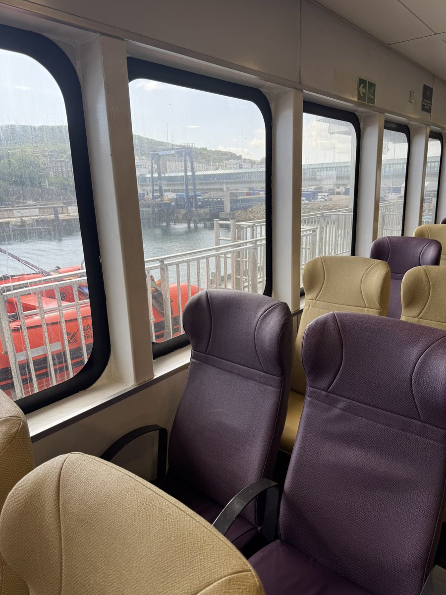 faerder46's tweet photo. Manannan , the @iomsteampacket fast craft. It will be interesting to see what’s she is replaced with - fast craft or  ro-pax. @visitisleofman #steampacket #isleofman https://t.co/EcEOgQHO61