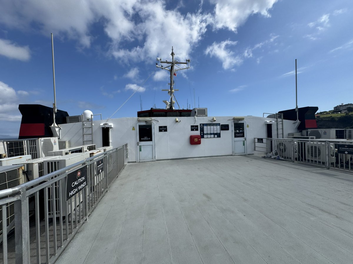 faerder46's tweet photo. Manannan , the @iomsteampacket fast craft. It will be interesting to see what’s she is replaced with - fast craft or  ro-pax. @visitisleofman #steampacket #isleofman https://t.co/EcEOgQHO61