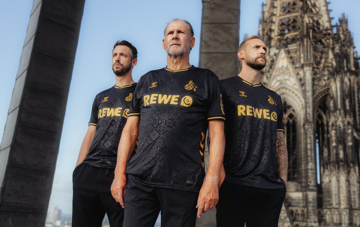 PUMA 1.FC Köln ケルン　ユニフォーム　長袖　ブンデスリーガ　激レア PUMA 1.FC Köln ケルン ユニフォーム 長袖 ブンデスリーガ 激レア PUMA