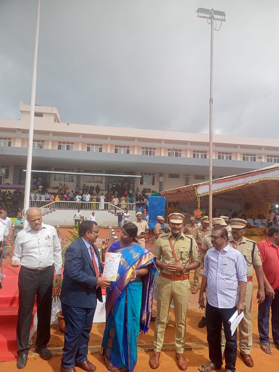 Receiving from the Kanniyakumari Collector (District Magistrate)
"Independence Day Award for the Outstanding Social Service" during the Independence Day Celebrations at the District HQ on August 15, 2025

I thank my wellwishers for the moral support.

Best regards 
Justin Antony