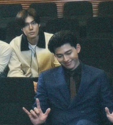 FINALLY MY THEEPEACH!! I MISS THEM SOOO MUCH 😭😭😭

#MeAndTheeSeriesQ8 #ปอนด์ภูวินทร์