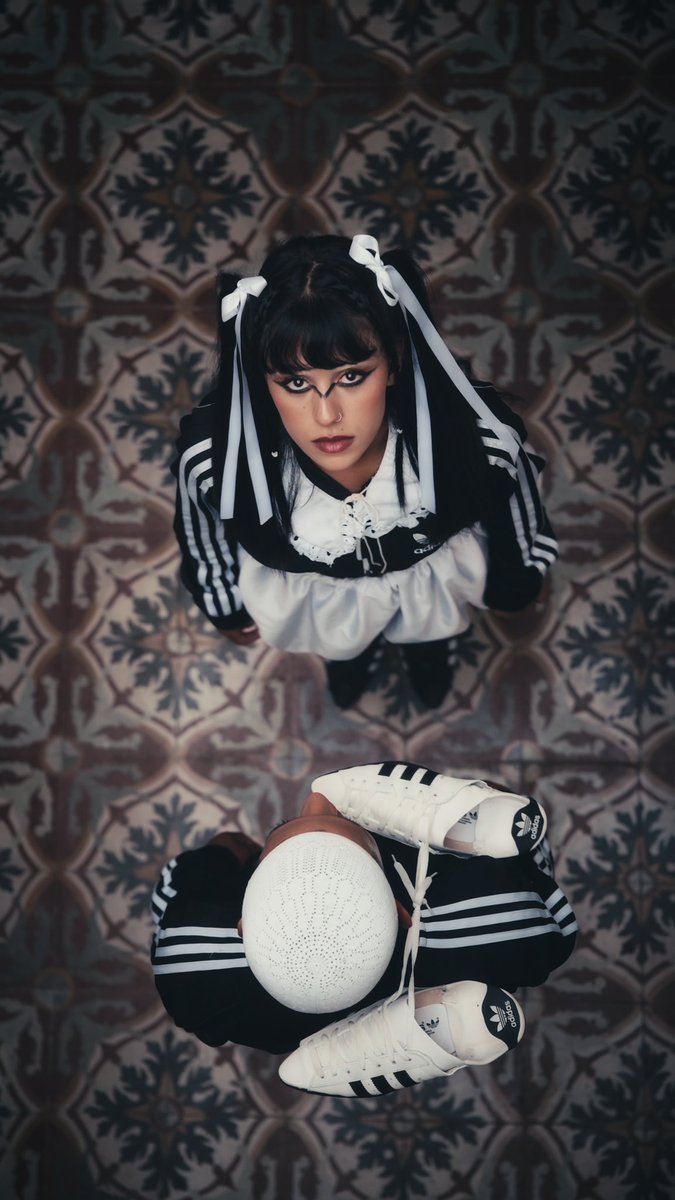 itsmemedddd's tweet photo. BALGHA ADIDAS ©️
@adidasMENA @adidas @HYPEBEAST https://t.co/XyNncoBZLG