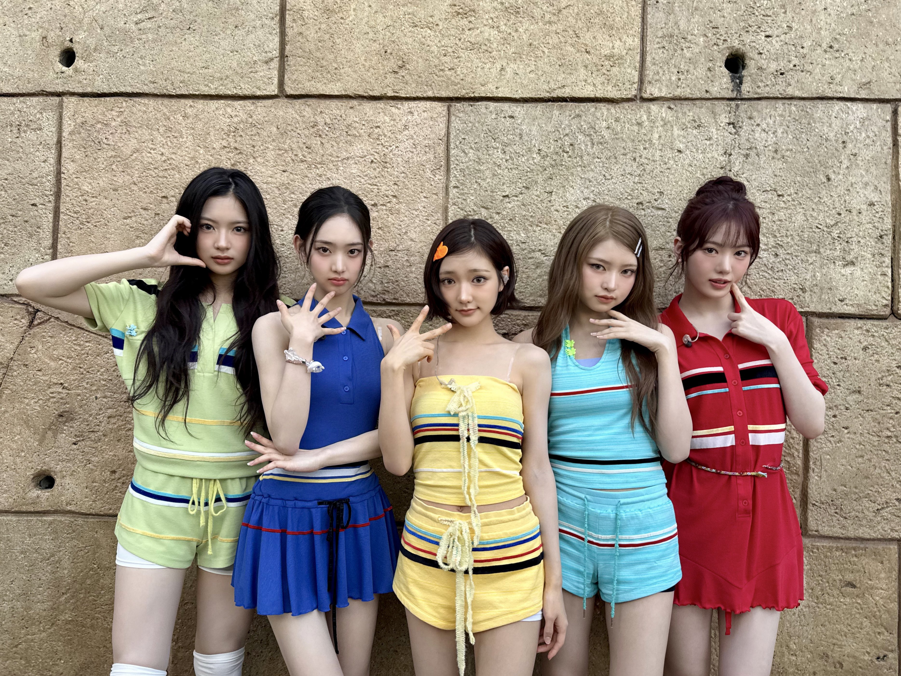 GyYk4hKa4AUs31y?format=jpg&name=4096x4096