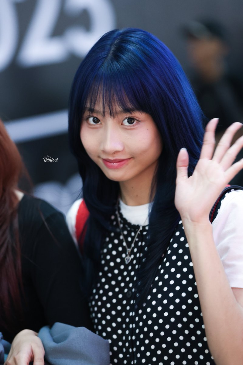 Rantovl's tweet image. OMOOO BIYU BIYU BIYUUU 💙💙💙

Muthe @A_MutheJKT48 💕 #KUL