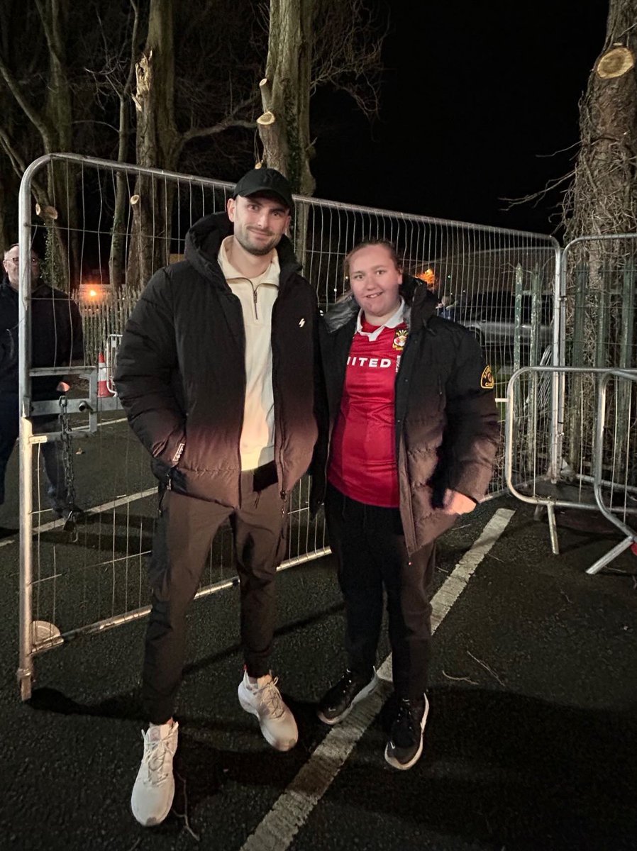 Millie Tipping tweet media