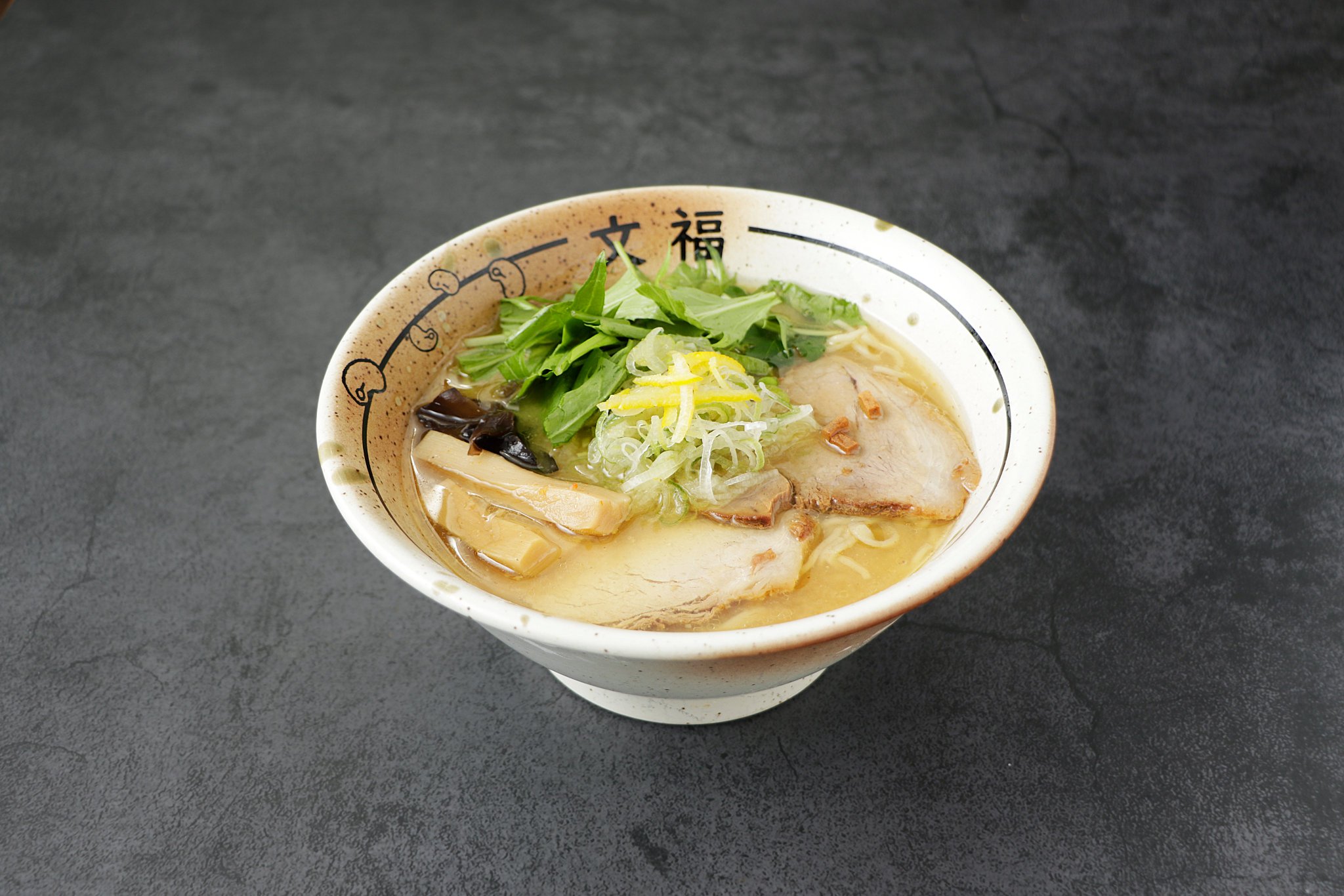 モンチッチ　ラーメン　ラーメン博物館　ピンク　ラー博　限定 モンチッチ ラーメン ラーメン博物館 ピンク ラー博 限定 - メルカリ