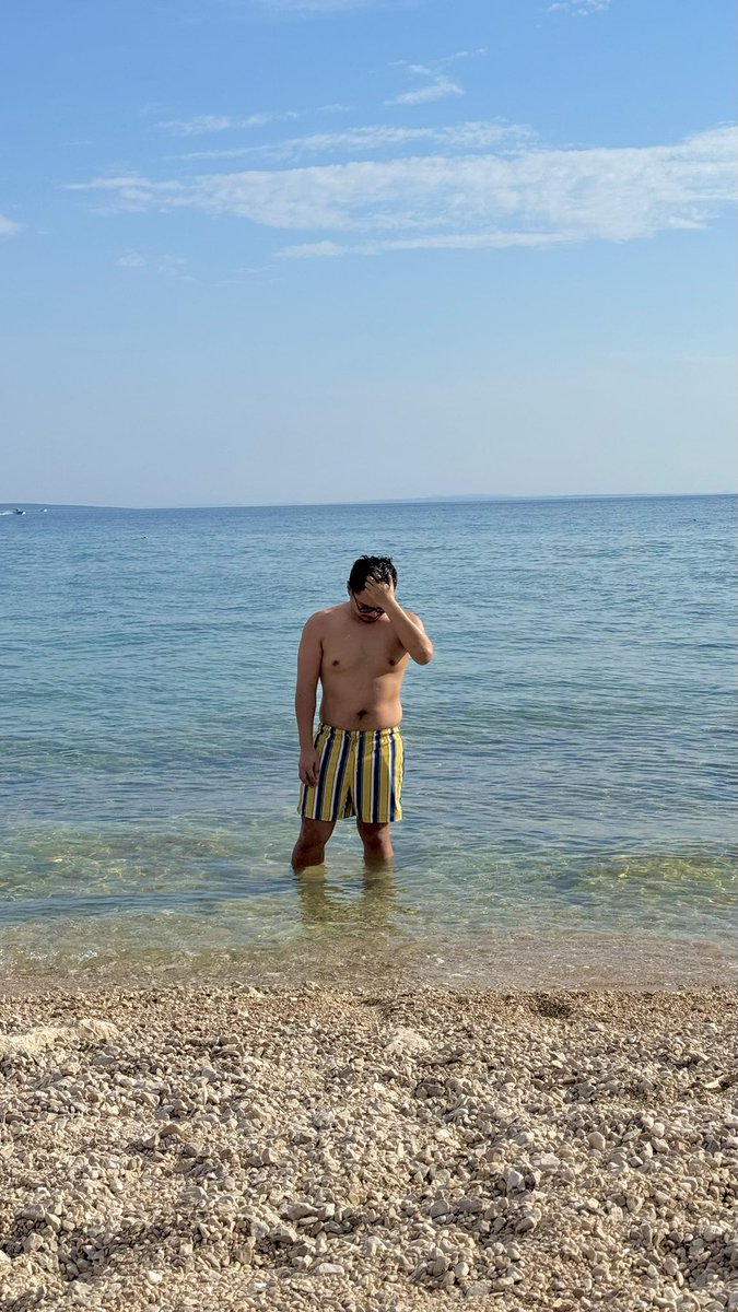 Dad bod club

📍Adriatic Sea, Croatia