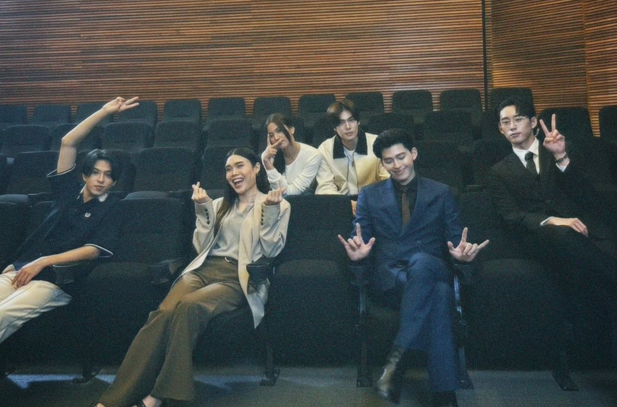 Mae godji and jj are here too!! the chaos we can imagine 

#MeAndTheeSeriesQ8 #ปอนด์ภูวินทร์