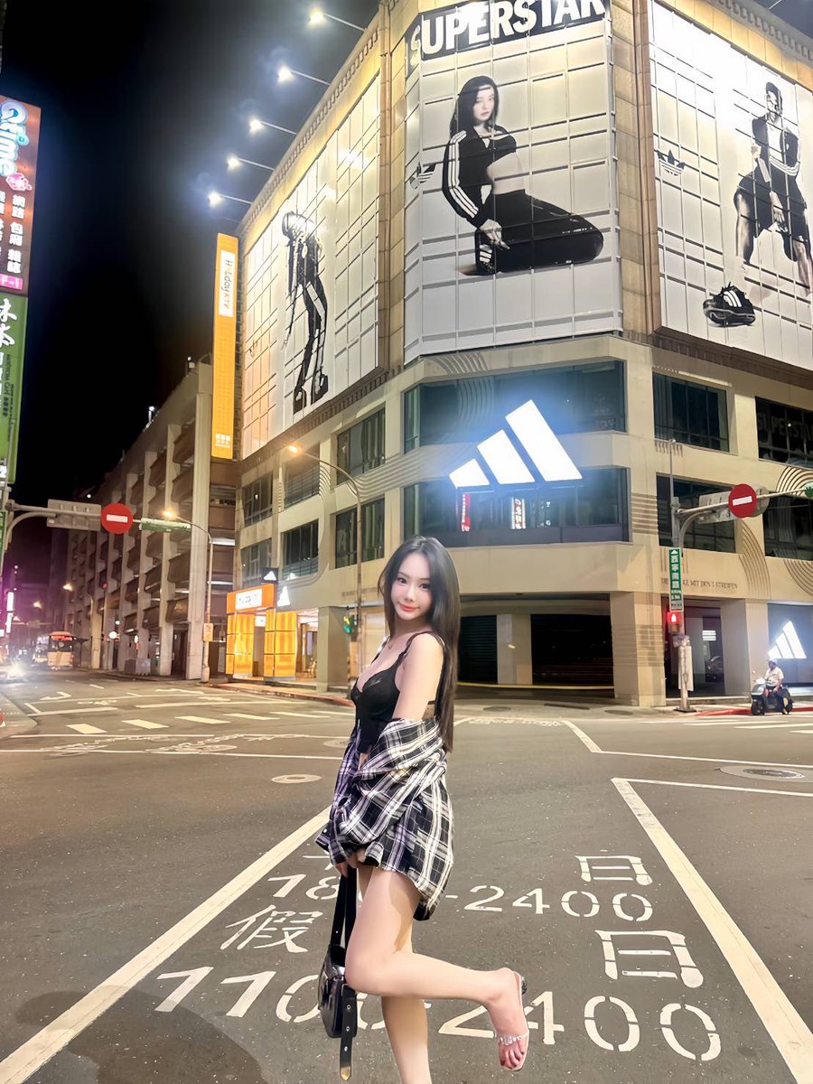 Jennybeby1211's tweet photo. 在台灣的最後一天❤️ https://t.co/Gbefp4Z0gR
