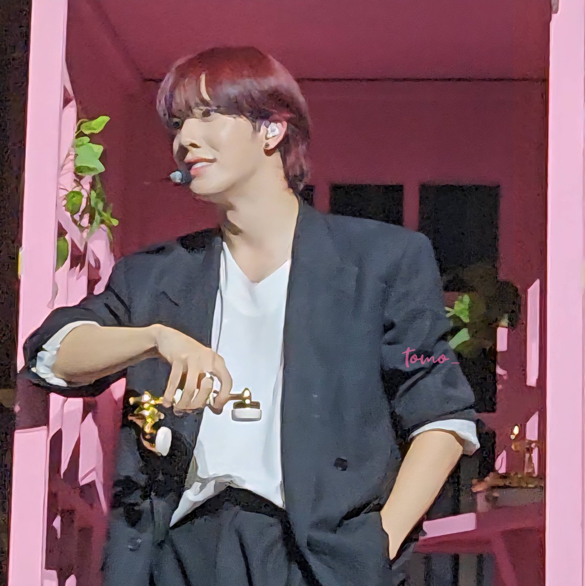 nssign_tom's tweet photo. #hellolive_nSSign
#nSSign #엔싸인 #엔싸인2주년
#2nSSign #2nd_Anniversary
#KAZUTA #카즈타 #カズタ
n.SSign과 COSMO의 유대감을 느끼는 팬미팅이었습니다✨ 앞으로도 계속 함께 멋진 경치를 보고 싶다🩷 https://t.co/9d5K0IhstP