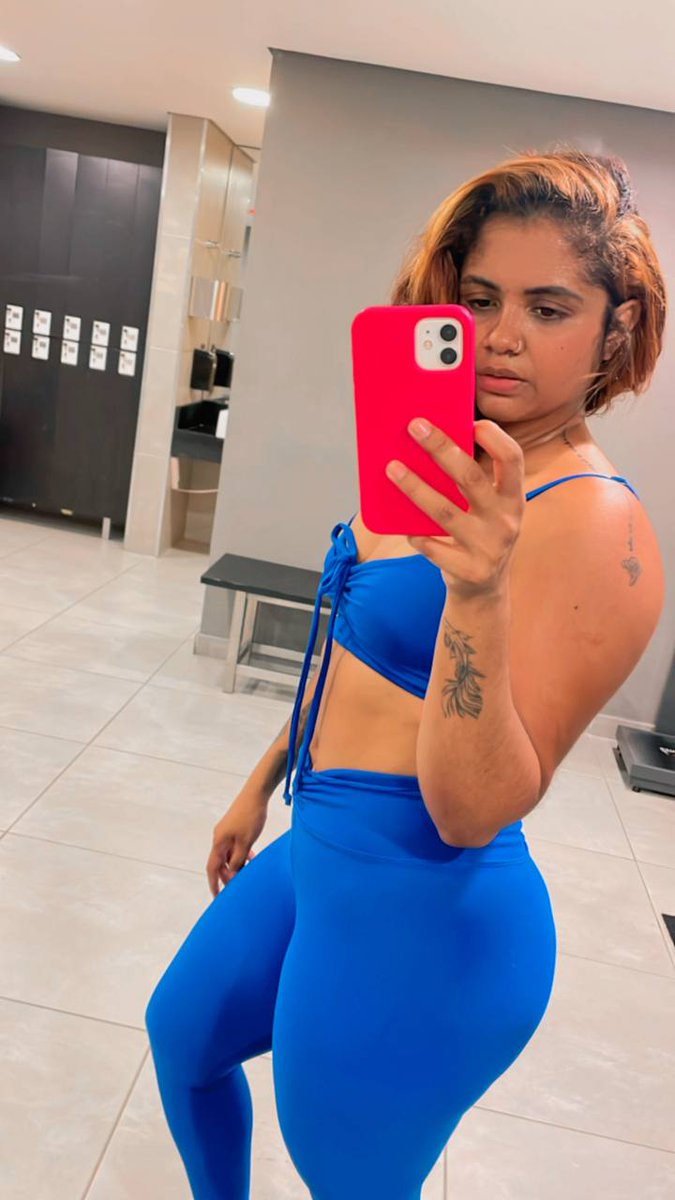 Say hi if ur ready to risk it all 😳💋