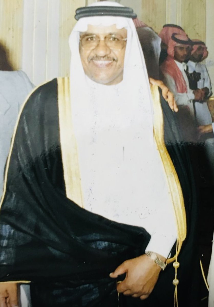 اللهم في يوم الجمعةأمّنه في داره حتى يلّقاك وصبحّه و مسه برحمّتك ورضاك .اجعله اللهُم في كل دقيقةٍ يبشر ببشائر رحمتك ومغفرتك ورضوانك يا أرحم الراحمين . اللهم آنس وحشته وأنِر داره وإجعل الفردُوس الأعلى من الجنة جزاءً له يارب العالمين .🙏الغالي / 
محمد بن حمد المساعد