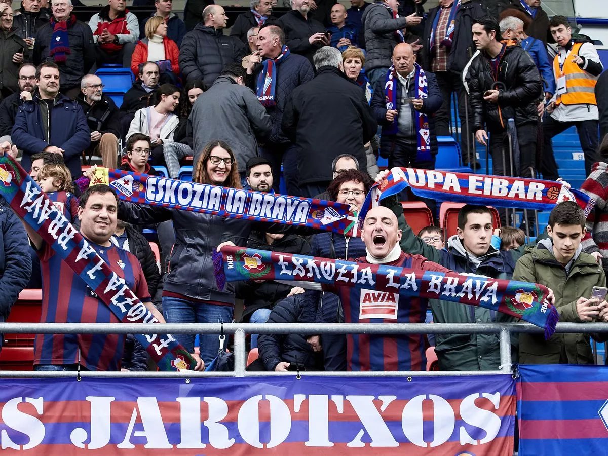 The Spanish Segunda Show tweet media