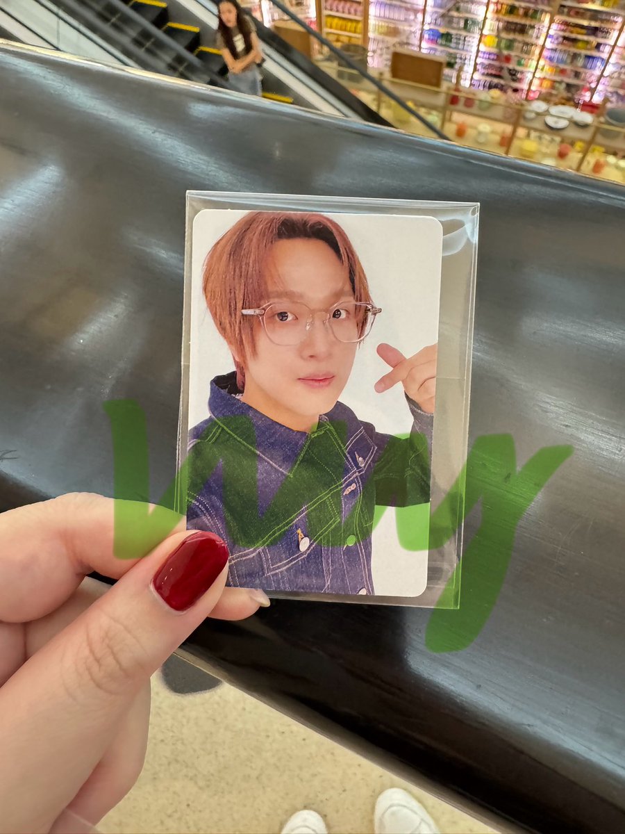 papanahceah's tweet photo. “ในวันที่แย่ ก็ยังมีหน้าตาเราที่ดี” - แฮชาน, 2025

เออ แร้วแต่ 555555555555555555555555 https://t.co/43WXEEWH56