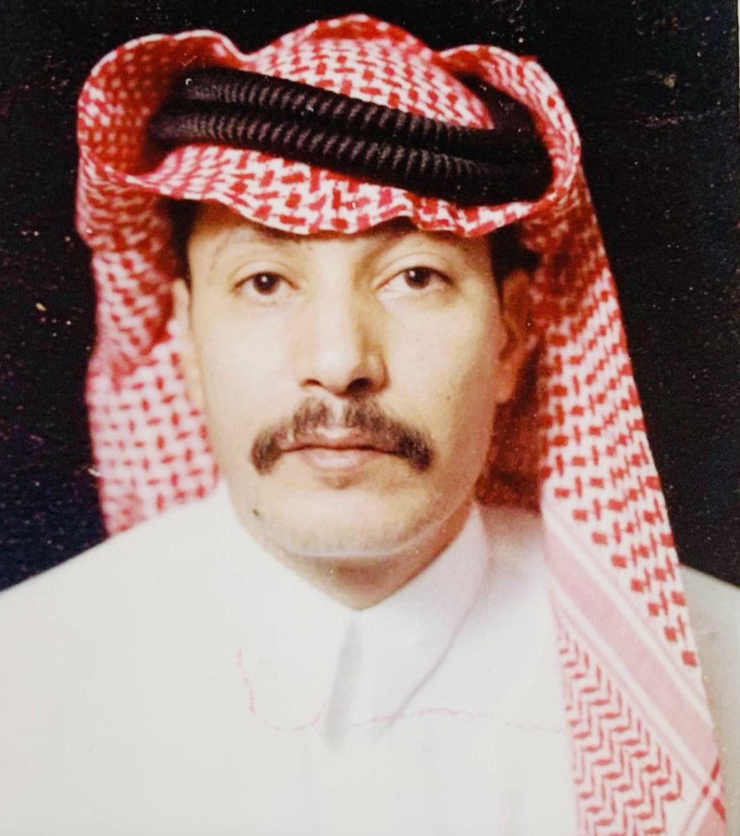 اللهم في يوم الجمعةأمّنه في داره حتى يلّقاك وصبحّه و مسه برحمّتك ورضاك .اجعله اللهُم في كل دقيقةٍ يبشر ببشائر رحمتك ومغفرتك ورضوانك يا أرحم الراحمين . اللهم آنس وحشته وأنِر داره وإجعل الفردُوس الأعلى من الجنة جزاءً له يارب العالمين .🙏
الكاتب والاعلامي الهلالي / 
محمد بن