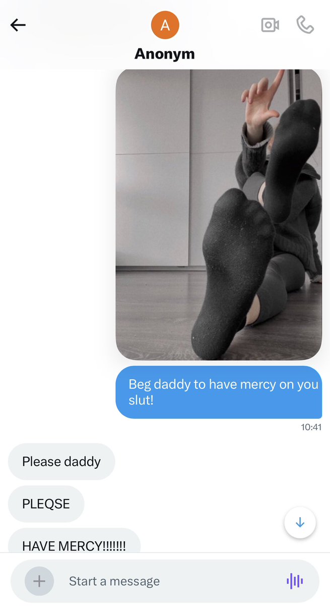 Break them down so bad that they give up everything about themselves and follow every order <a href="/Feet_lover_0/">Anonym</a> is now a good obedient toy…

#wankbattle #feet #sub #cuck