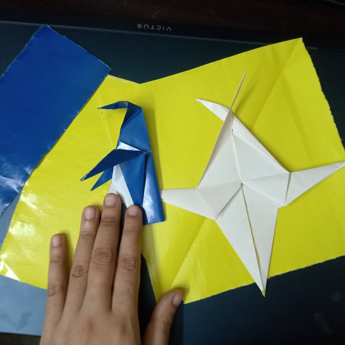 MaitreyeeDhar97's tweet photo. First try? Failed. 💔 
But every fold teaches me something new. 📄✨

#KeepFolding #ScrapCarved #OrigamiJourney https://t.co/KBwWZxqwOT