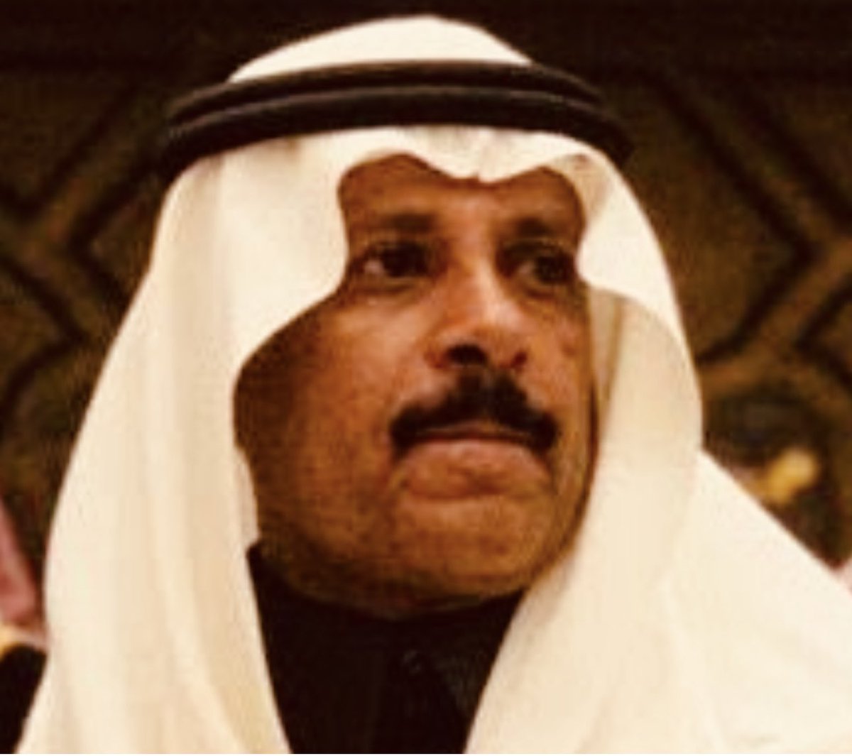 اللهم في يوم الجمعةأمّنه في داره حتى يلّقاك وصبحّه و مسه برحمّتك ورضاك .اجعله اللهُم في كل دقيقةٍ يبشر ببشائر رحمتك ومغفرتك ورضوانك يا أرحم الراحمين . اللهم آنس وحشته وأنِر داره وإجعل الفردُوس الأعلى من الجنة جزاءً له يارب العالمين .🙏 الغالي / 
عادل بن محمد الجوير