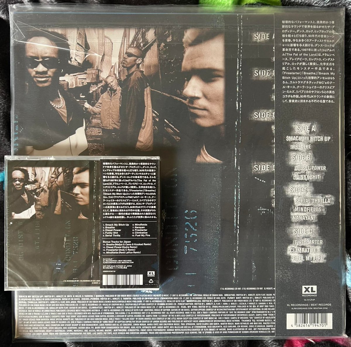 The Prodigy Daily 🇬🇧 (@theprodigydaily) on Twitter photo This is what the Japanese release 🇯🇵 of <a href="/the_prodigy/">The Prodigy</a>'s reissue "The Fat Of The Land" looks like 🦀.
The vinyl has the original tracklist, and the disc, as promised, contains bonus tracks.
📸 Thanks to Andy Brooks for the photos.
#theprodigy #japan #JAPANドラッグストアショー This is what the Japanese release 🇯🇵 of <a href="/the_prodigy/">The Prodigy</a>'s reissue "The Fat Of The Land" looks like 🦀.
The vinyl has the original tracklist, and the disc, as promised, contains bonus tracks.
📸 Thanks to Andy Brooks for the photos.
#theprodigy #japan #JAPANドラッグストアショー