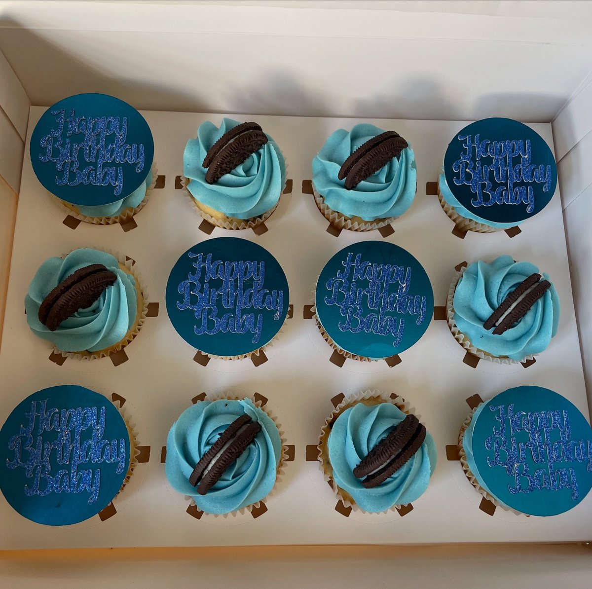 If ‘wow’ was a cupcake, this would be it 💙✨

When the birthday vibe calls for luxe &amp; unforgettable,this is the box that steals the show

WhatsApp 0962560118 or tap ‘view product’ to order #nammiesyummies