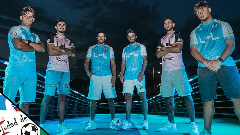 👕 ¡Nuestra nueva 𝗽𝗿𝗶𝗺𝗲𝗿𝗮 𝗲𝗾𝘂𝗶𝗽𝗮𝗰𝗶𝗼𝗻 2025-26! 💙

🌐 ciudaddelucena.es/producto/camis…