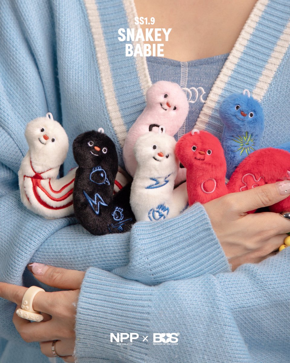 กาดึ๊บ ๆ พวกเรา
#NPPSnakeyBabie 🐍🔑
เลื้อยมารอพี่บีอัสแล้วกั๊บ

รับพวกป๋มไปเลี้ยงซักฝูงมั้ยฮะ 😝

—————

#NPPxBUS SEASON 1.9
พรีออเดอร์ได้แล้วค่ะ 🫶🏻

ตาม Feedback ของบีอัส
รอบนี้น้อนเบบี้จะเปิดขายโดยให้
บีอัสเลือกคาแรคเตอร์ได้เองค่ะ

โดยซื้อผ่านเว็บ NPP ได้ช่องทางเดียว