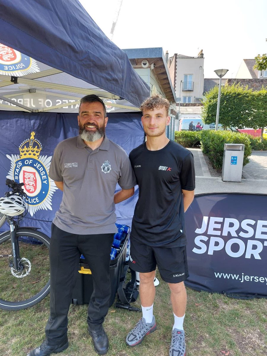 Inspector David Turnbull MCMI fCMgr 🇯🇪 tweet media