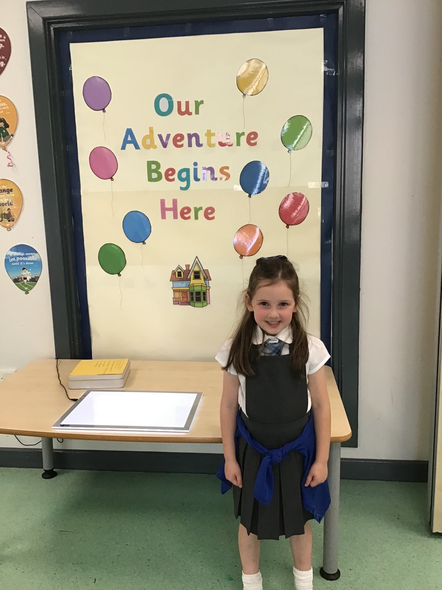 Miss Macfarlane tweet media