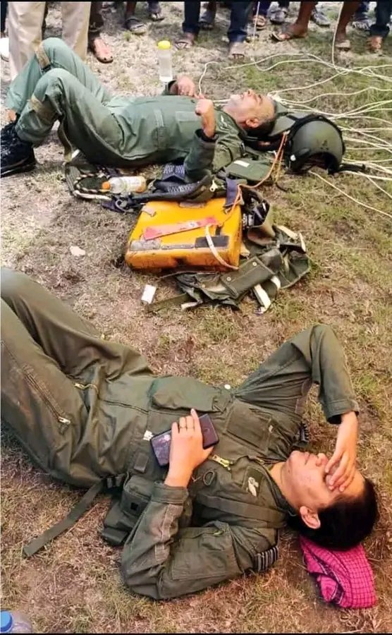 ہمسائیوں کو 15 اگســــت مبـــارک 🥰
6.0
#معرکہ-حق
#پاک-فوج-زندہ-باد 🇵🇰