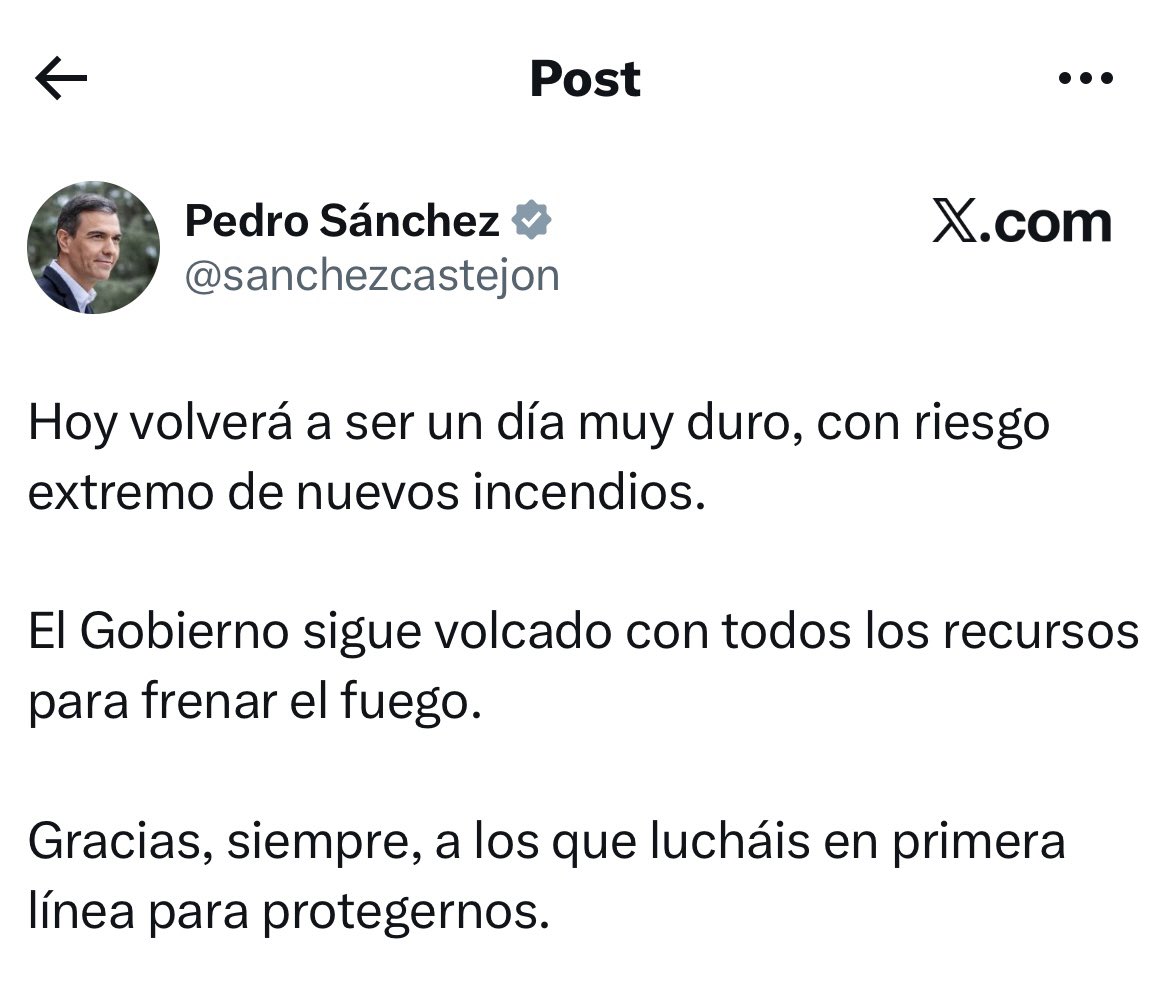 Spindoctors_cat's tweet photo. Comunicació de crisi des de Lanzarote. Ens atrevim a dir que, això, amb Ivan Redondo no passaria. #compol #compolFAIL #IncendiosForestales https://t.co/f9FSDbAj4g