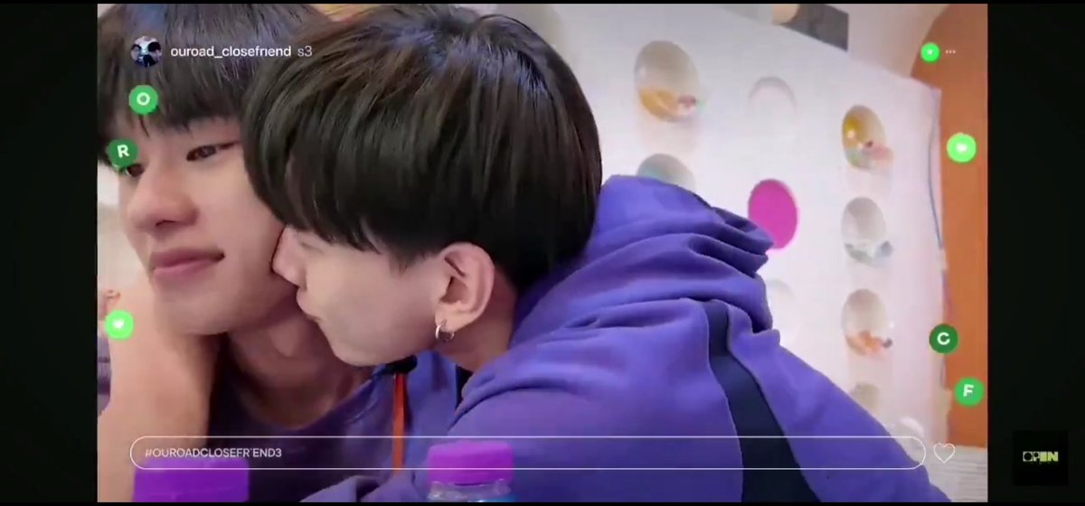 mako_114214's tweet photo. 🤗💜

#CLOSEFRiENDss3_EP6 
#ต้าห์อู๋ออฟโรด #DaouOffroad https://t.co/3jmEtXxMDx