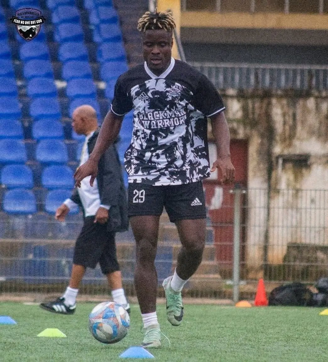 Black Man Warrior has officially signed Blamo Weah to a three-season deal. Weah joins from Paynesville Football Club, Black Man Warrior are the reigning Orange Cup champions and Liberia’s representative in the CAF Confederation Cup 2025/26.