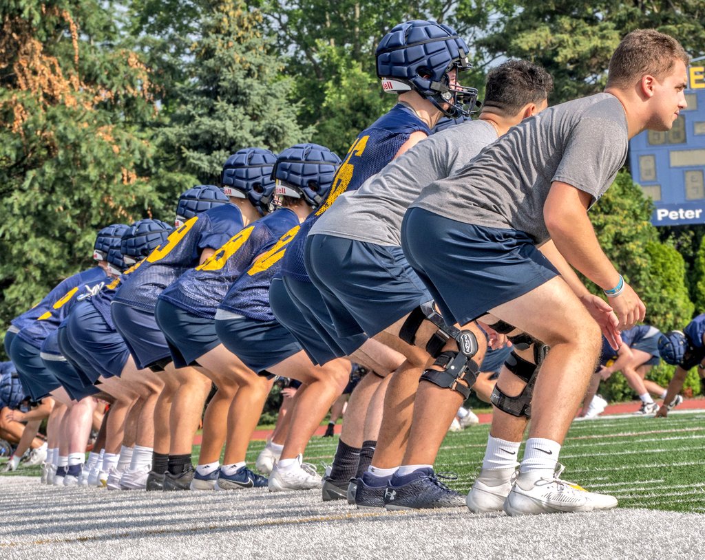 Rochester Football tweet media