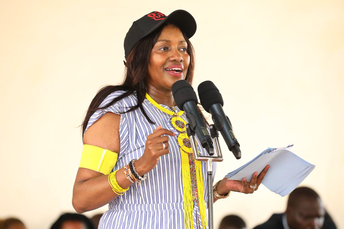 PHIAMAX's tweet image. Gov. @susankihika is meeting opinion leaders &amp;amp; county officials from Nakuru Town West, led by MP Hon. Samuel Arama  to unite, plan &amp;amp; fast-track development projects for Nakuru’s growth.

The rythem is TUTAM 

#FocusedOnServiceDelivery