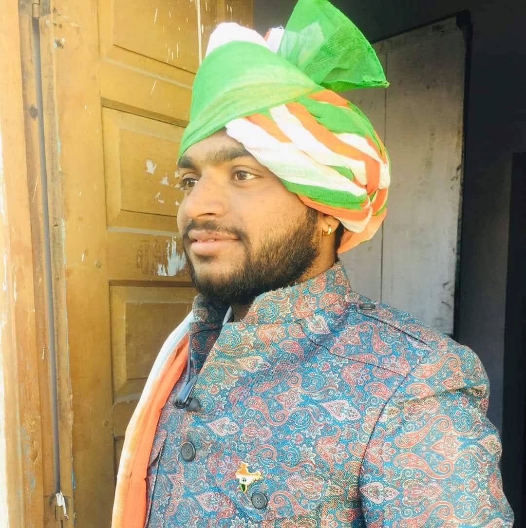 Rachit Kachhawa (@rachitkachhawa_) on Twitter photo рдорд╛рдВ рднрд╛рд░рддреА рдХреЗ рдЖрдк рд╕рднреА рд╕рдкреВрддреЛ рдХреЛ рд╕реНрд╡рддрдВрддреНрд░рддрд╛ рджрд┐рд╡рд╕ рдХреА рд╣рд╛рд░реНрджрд┐рдХ рд╢реБрднрдХрд╛рдордирд╛рдПрдВ
рдпрд╣ рд╕реБрдЕрд╡рд╕рд░ рд╡рд┐рдХрд╕рд┐рдд рднрд╛рд░рдд рдХреЗ рдирд┐рд░реНрдорд╛рдг рдХреЛ рдирдИ рдЧрддрд┐ рджреЗрдЧрд╛
рдЖрдУ рд╣рдо рд╕рдм рд╡реЛрдХрд▓ рдлреЙрд░ рд▓реЛрдХрд▓ рдХреЗ рдордВрддреНрд░ рдХреЗ рд╕рд╛рде рдЖрдЧреЗ рдмрдврд╝реЗ
ЁЯЗоЁЯЗ│рдЬрдп рд╣рд┐рдиреНрдж ЁЯЗоЁЯЗ│ рд╡рдиреНрджреЗрдорд╛рддрд░рдо ЁЯЗоЁЯЗ│
рдПрдбрд╡реЛрдХреЗрдЯ *рд░рдЪрд┐рдд рдХрдЪреНрдЫрд╛рд╡рд╛*
рдЕрдзреНрдпрдХреНрд╖ *рдмрдЬрд░рдВрдЧ рдордгреНрдбрд▓*
рднрд╛рдЬрдкрд╛ рд╢рд╣рд░ рдЬрд┐рд▓рд╛ рдЕрдЬрдореЗрд░ рдорд╛рдВ рднрд╛рд░рддреА рдХреЗ рдЖрдк рд╕рднреА рд╕рдкреВрддреЛ рдХреЛ рд╕реНрд╡рддрдВрддреНрд░рддрд╛ рджрд┐рд╡рд╕ рдХреА рд╣рд╛рд░реНрджрд┐рдХ рд╢реБрднрдХрд╛рдордирд╛рдПрдВ
рдпрд╣ рд╕реБрдЕрд╡рд╕рд░ рд╡рд┐рдХрд╕рд┐рдд рднрд╛рд░рдд рдХреЗ рдирд┐рд░реНрдорд╛рдг рдХреЛ рдирдИ рдЧрддрд┐ рджреЗрдЧрд╛
рдЖрдУ рд╣рдо рд╕рдм рд╡реЛрдХрд▓ рдлреЙрд░ рд▓реЛрдХрд▓ рдХреЗ рдордВрддреНрд░ рдХреЗ рд╕рд╛рде рдЖрдЧреЗ рдмрдврд╝реЗ
ЁЯЗоЁЯЗ│рдЬрдп рд╣рд┐рдиреНрдж ЁЯЗоЁЯЗ│ рд╡рдиреНрджреЗрдорд╛рддрд░рдо ЁЯЗоЁЯЗ│
рдПрдбрд╡реЛрдХреЗрдЯ *рд░рдЪрд┐рдд рдХрдЪреНрдЫрд╛рд╡рд╛*
рдЕрдзреНрдпрдХреНрд╖ *рдмрдЬрд░рдВрдЧ рдордгреНрдбрд▓*
рднрд╛рдЬрдкрд╛ рд╢рд╣рд░ рдЬрд┐рд▓рд╛ рдЕрдЬрдореЗрд░
