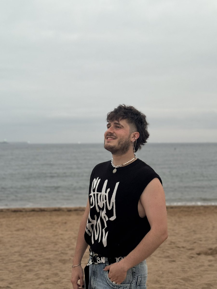 James_Rocket🌹kirtashCross tweet media