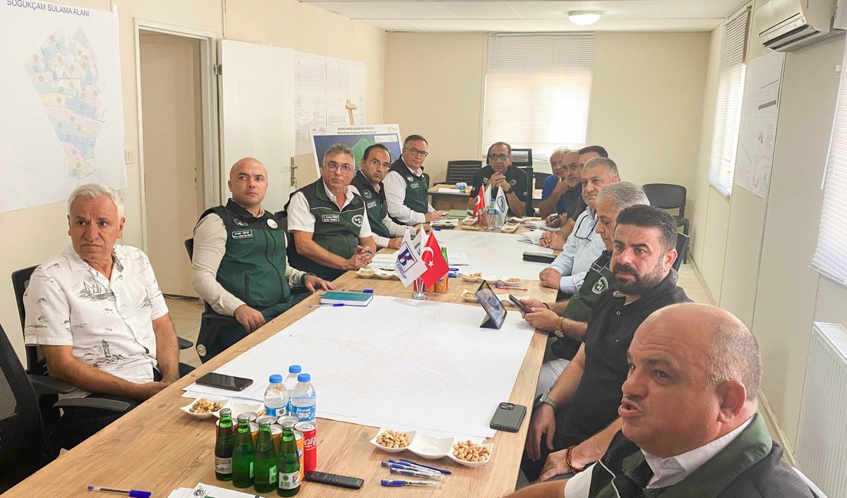 dsi_7_blgmd's tweet photo. DSİ Genel Müdür Yardımcımız Mehmet Ekinci başkanlığ��nda, Bafra Ovası Sulaması Proje Müdürlüğümüzde gerçekleşen değerlendirme toplantısında, Bölge Müdürlüğümüz tarafından yürütülen projeler ayrıntıları ile ele alınmıştır. https://t.co/0AFkro1BFM