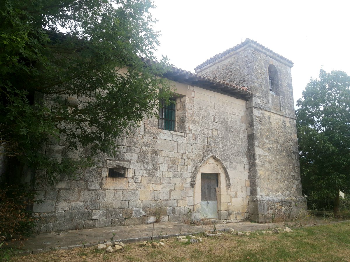 #Arrizala. La iglesia de #SanEsteban alberga un #RetabloMayor #neoclásico procedente de la ermita de la #Magdalena de #Salvatierra y un Crucificado del siglo XVII de la ermita de #AndraMari de #Arana. #Álava
Foto: <a href="/fgtez/">Francisco Gutiérrez</a>