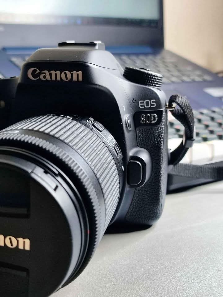 m4haefs's tweet photo. wts lfb ph

Canon 80D

Inclusions:

18-55mm EFS kit lens
Charger
Neoprene bag
Camera bag

Add on (13k)

55-250 mm EFS lens
50 mm YoungNou PrimeLens

All in: 35K

RFS: decluttering
PM for inquiries

Negotiable if kukunin agad

t. camera dslr buy sell https://t.co/kg13lOQRV9