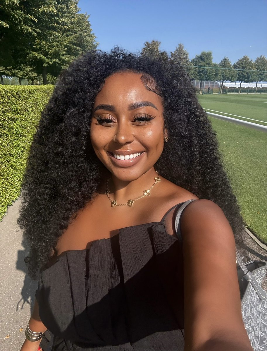 First presser and lives of the season! The <a href="/premierleague/">Premier League</a> is BACKKKKK🥳