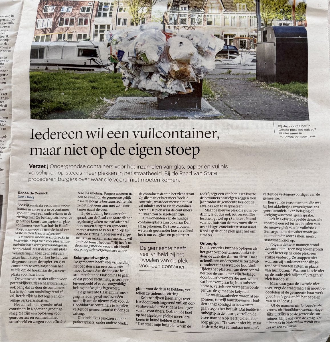 De Raad van State buigt zich ook over de plaatsing van ondergrondse vuilcontainers. Hoe heeft het zover kunnen komen. #politiek