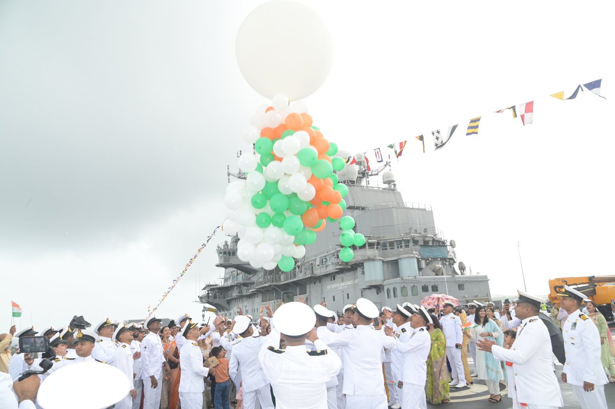 IN_Vikramaditya's tweet image. Adamya Veer Surya… Vikramaditya Vikramaditya…
Team #Vikramaditya proudly joins the nation in celebrating the 79th #IndependenceDay, reaffirming our unwavering commitment to our solemn duty.
Bharat Mata ki…Jai
#SwordArm
#IN_WNC
#IndianNavy
#79YearsOfFreedom #NationFirstAlways