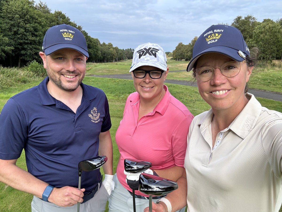 Hey <a href="/pxg/">Parsons Xtreme Golf</a> is there a collective noun for 3 Secret Weapons? Not sure I’ve seen this many out in the wild together before #KaBoom