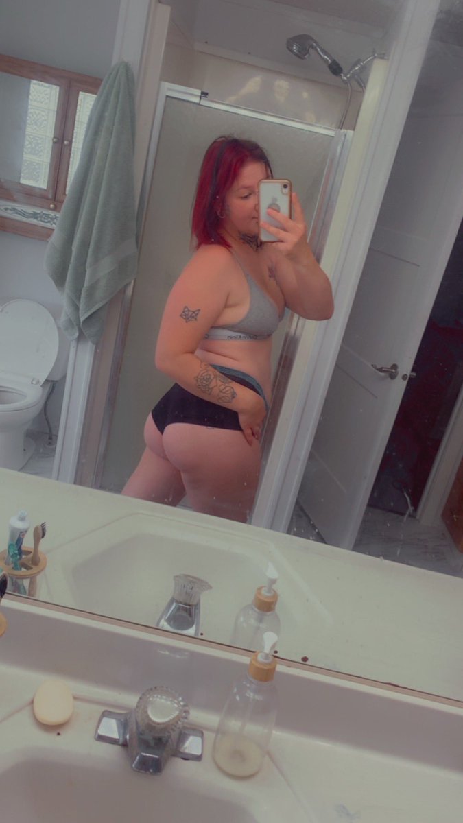 DOLLYDARK6's tweet photo. 🍑🍑🍑 https://t.co/3zAEryu6Z6