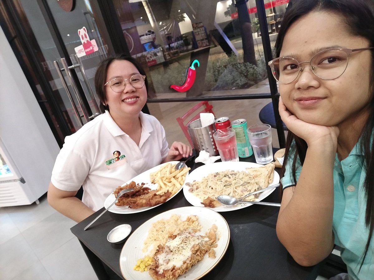 _ewieka's tweet photo. Celebrating our 5th Anniv 🤍 shala naka 5 years na sila😁 Iloveyou always 🤍 https://t.co/oM9EBcOfWo