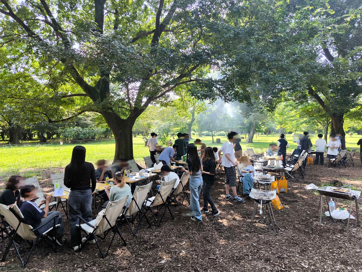 DBUesportsclub's tweet photo. 14日にサークル内でBBQにいってきました!🍖
47人のサークルメンバーが集まったオフラインイベントは新鮮で楽しかったです!
参加してくれた方々ありがとうございました!!
#DBeC https://t.co/BAcxdk0XGe