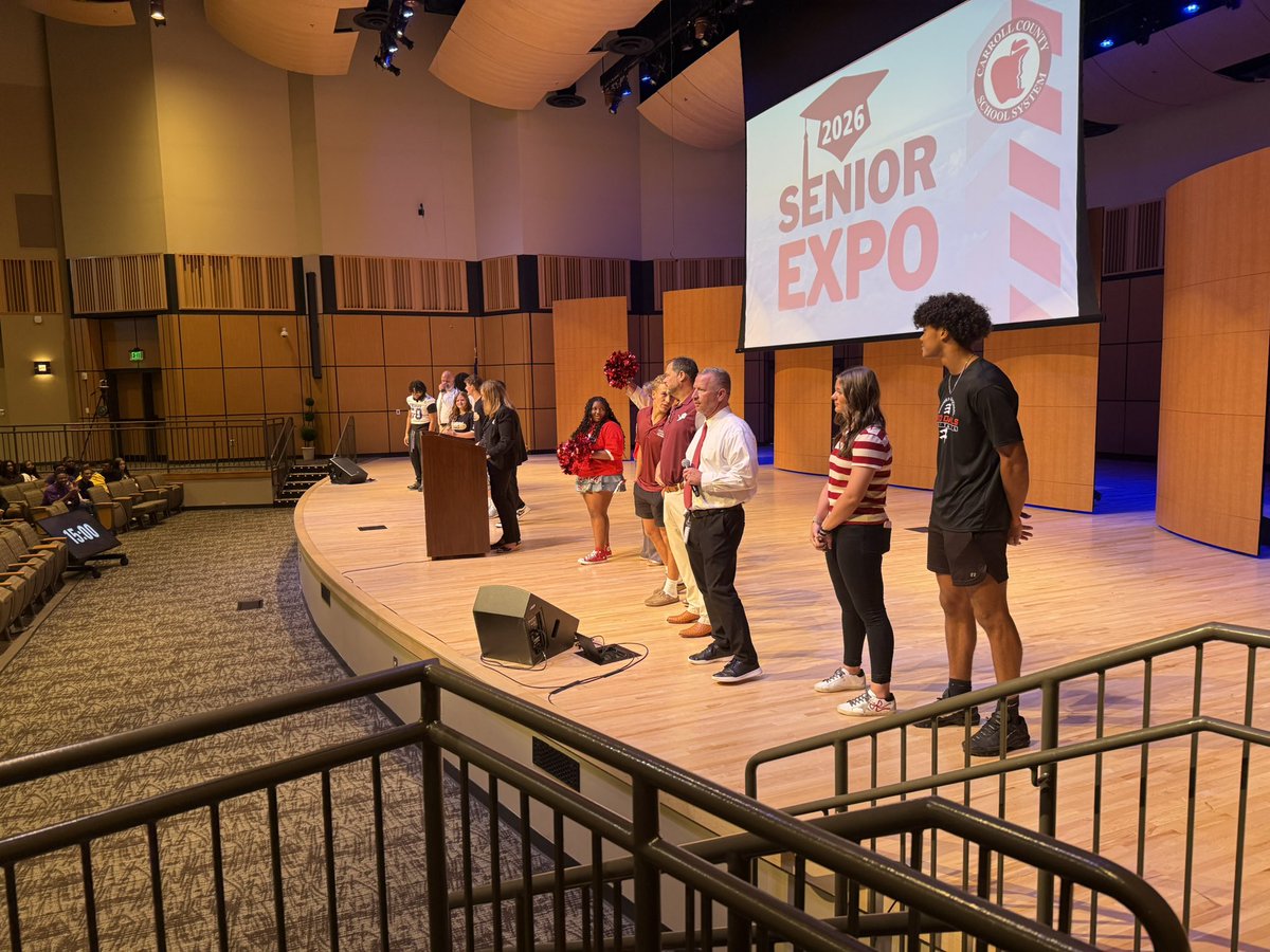 scottkcowart44's tweet photo. Senior Expo 2025! #SeniorStrong #24STRONG https://t.co/wXnpoojd5q