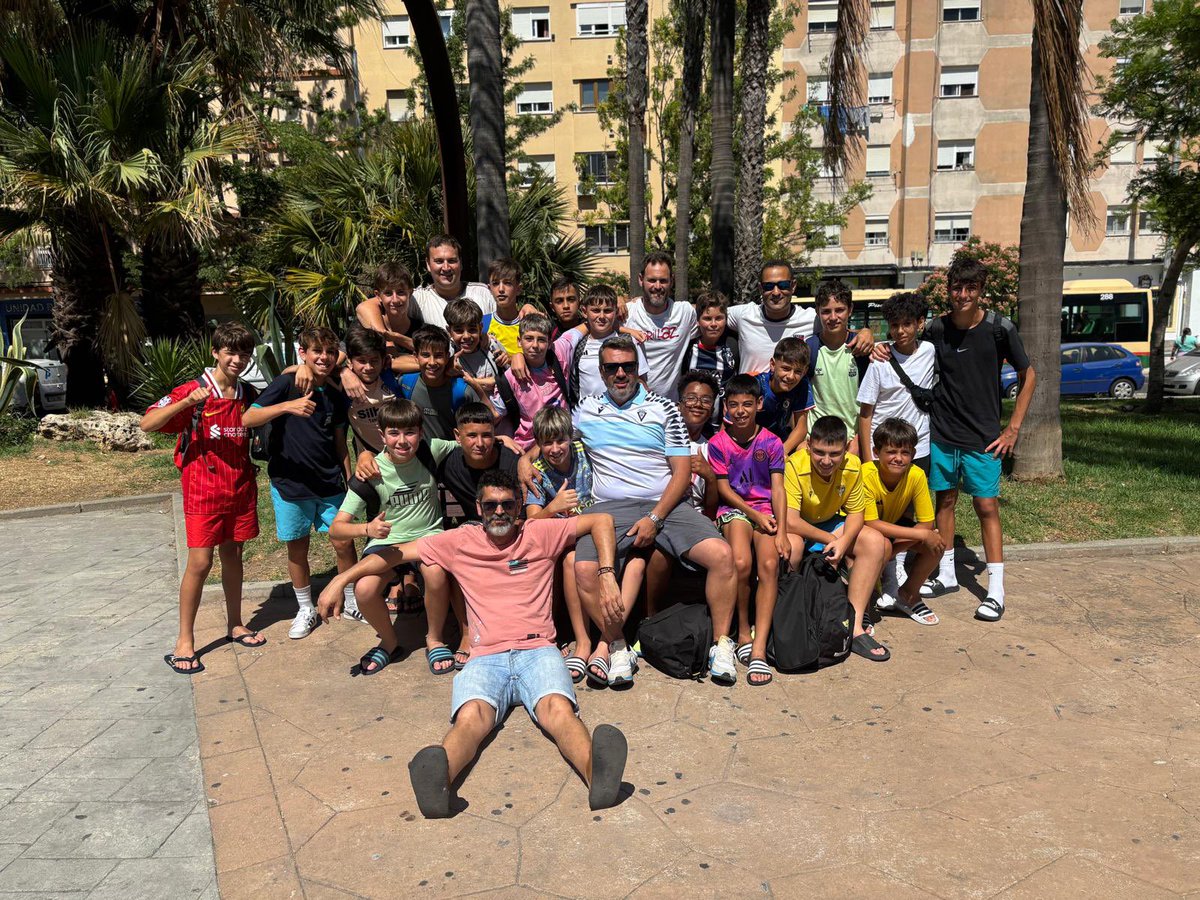 aleeolozabal's tweet photo. 25/26 🔛🔛
Allá vamos⚽️✅ https://t.co/FUwJIKCbPd